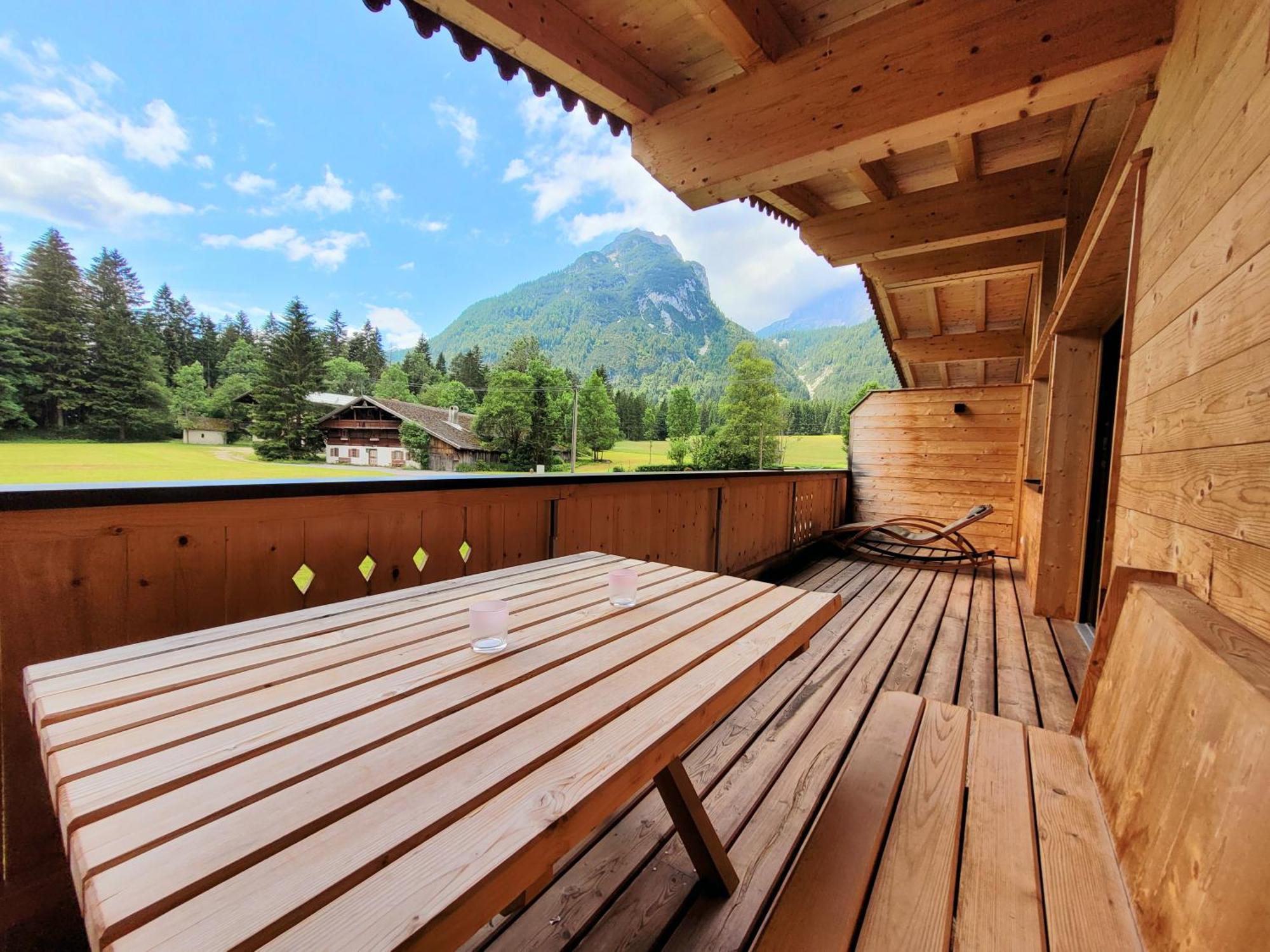 Alpenchalet im Leutaschtal Exterior foto